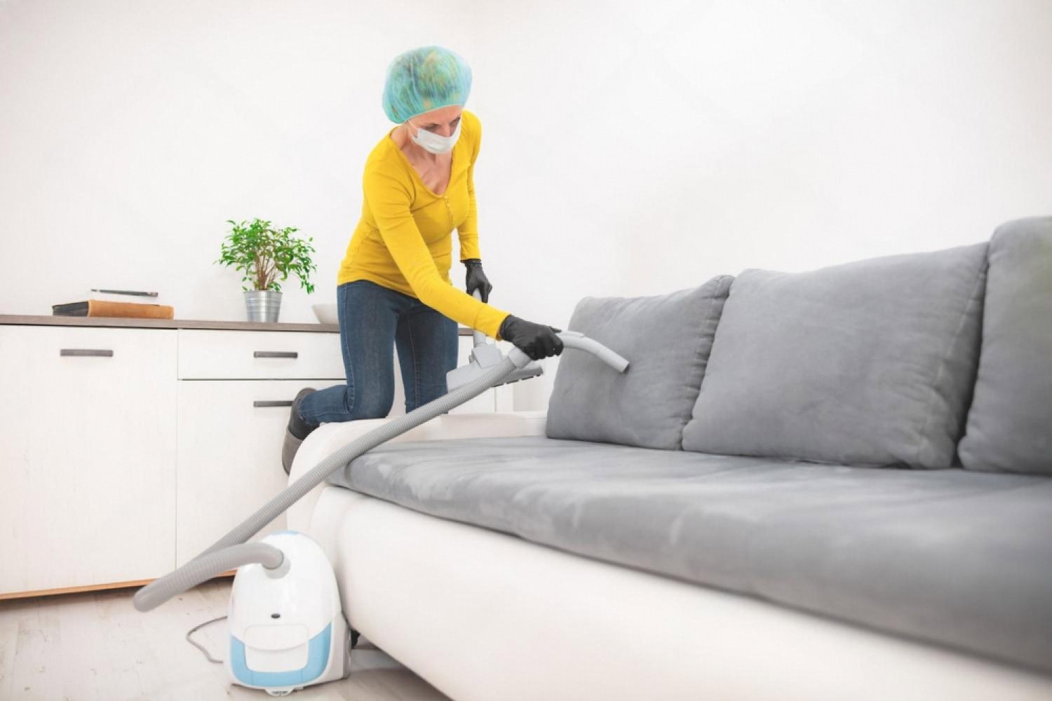 How Often Do You Need a Deep Sofa Cleaning in the UAE?